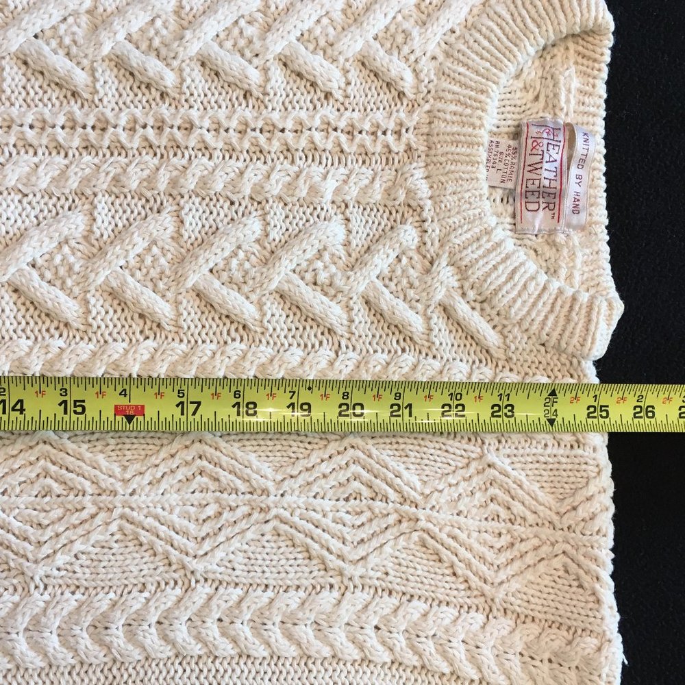 hand knitted sweater - Picture 6 of 8